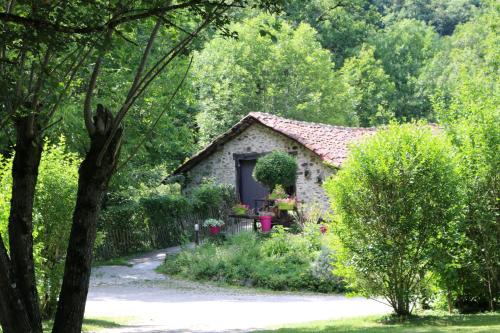 Camping Moulin De Chaules Saint-etienne-de-Maurs