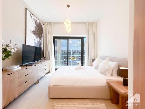 Elegant Stay in Meydan Balcony & Stunning Views, Dubai