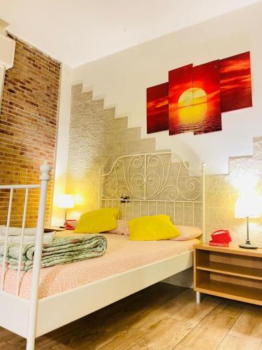 Quadruple Room with Private Bathroom image 7