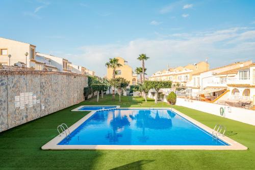 Adosado Tranquilo Para Familias Con