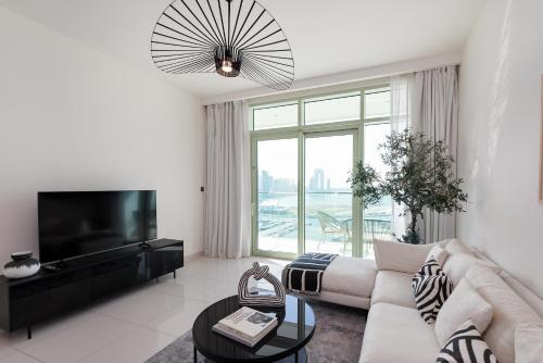 Sunrise Bay, Emaar Beachfront Dubai Harbour - Mint Stay, Dubai