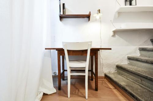 Uffizi Apartment - image 10