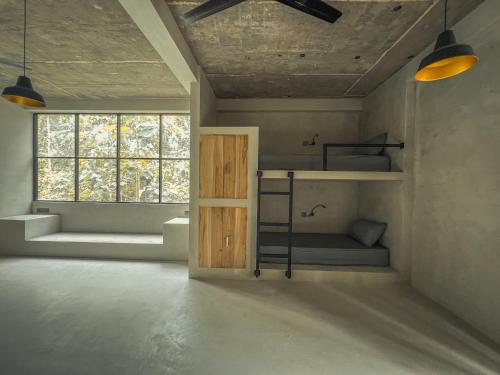 Vagabond Collective - Coliving & Coworking in 미리사