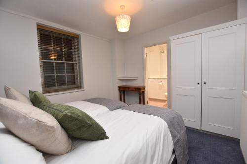 The Halford Bridge Inn Room Type - Standard Twin Room
