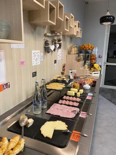 Ibis Styles Crolles Grenoble A41 - image 6