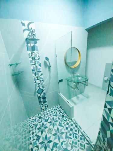 Luxury Villa at Poblado 6 BDRM Epic Manor, Medellín (fotografie 8)