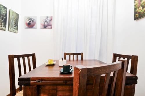 Uffizi Apartment 2 - main image