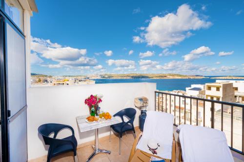Penthouse with seaview terrace, St Paul's Bay (foto 2)