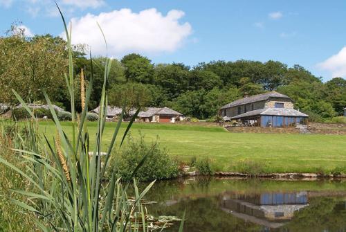 Hendra Barn at Hendra Barns Hendra Barn at Hendra Barns