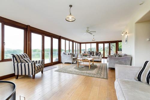 Hendra Barn at Hendra Barns Hendra Barn at Hendra Barns