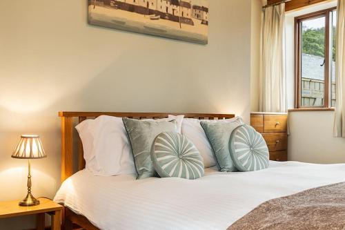 Hendra Barn at Hendra Barns Hendra Barn at Hendra Barns