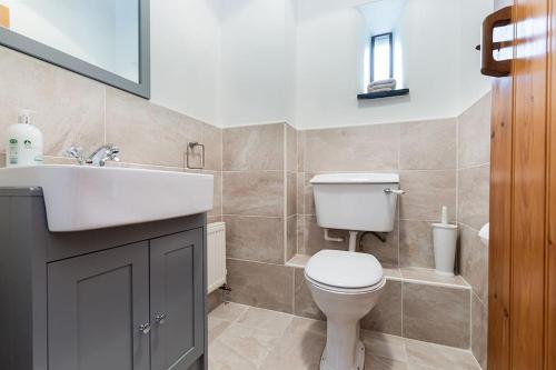 Hendra Barn at Hendra Barns Hendra Barn at Hendra Barns