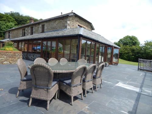 Hendra Barn at Hendra Barns Hendra Barn at Hendra Barns