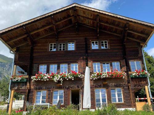  Apartment Untere Bühlstrasse 10 - EG by Interhome, Unterkunft in Lenk im Simmental