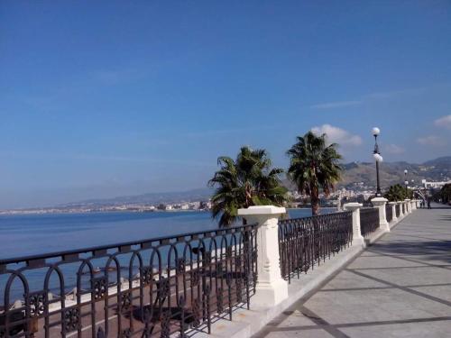 Mariam Royal Apartment & Rooms in ريجيو كالابريا