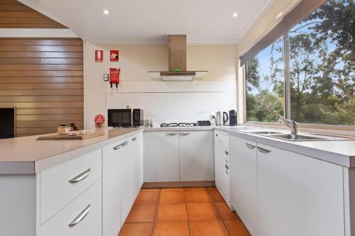 Dargo - Waterfront Retreat in Forge Creek