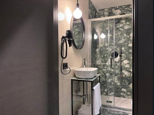 Esco Hotel Milano - image 10