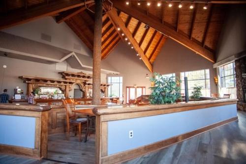 Retreat on Charleston Peak in Mt Charleston (NV)