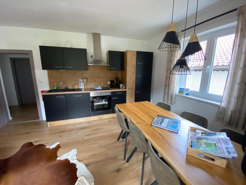 廚房, Haus Alpentraum in 帕特爾加森