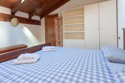 Chalet Mew Chalet Mew