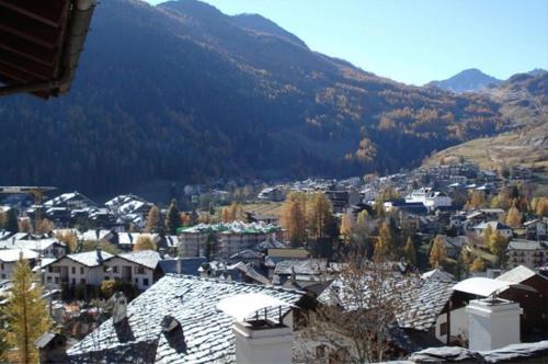 Chalet Mew Chalet Mew