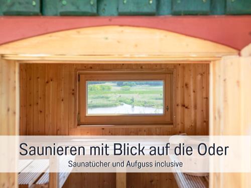 Saun, Ferienhaus Lebuser Land fur bis zu 4 Personen mit 1300 qm Garten und Privatsauna, grandiosen Blick u in Lebus