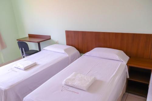 1 twin bed