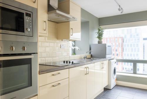 GuestReady - Enchanting views from Millenium Tower, Dublin (fotografie 6)
