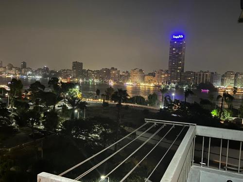 apartment in giza beside four seasons hotel, Giza