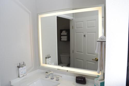 2 bedrooms, 4 beds