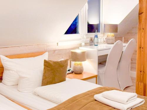 2 twin beds