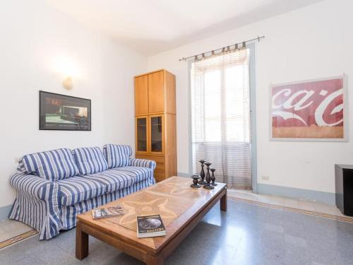 Vatican Comfortable Sunny Apartment, Rom