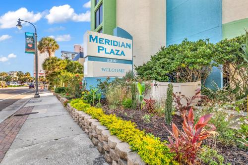5th Floor Direct Oceanfront Double Suite Sleeps 6 Meridian Plaza 503 - image 6