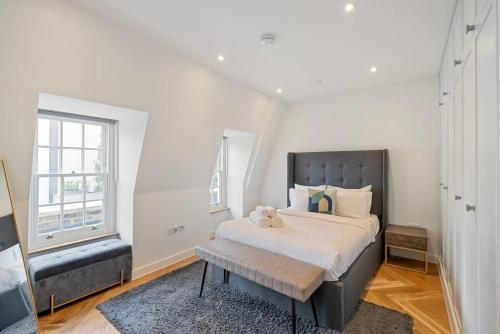 Charming 2 bedroom 2 bathroom flat near Oxford St - image 8