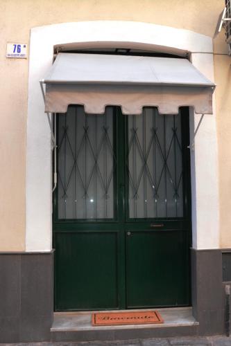Verdi apartment - Historic Centre Catania 4