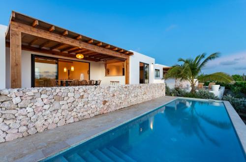 LXRY Villas, Jan Thiel