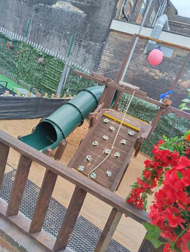 Havin B&B in สโต๊ค ออน เทรนท์