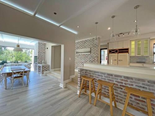 virtuve, House 41 at Pont de Val in Lindequesdrif AH