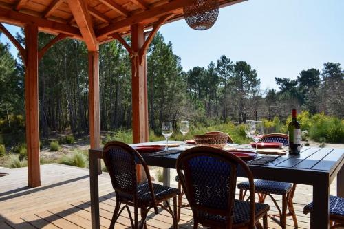 Maison en Bois 6 pers - Plage&Forêt Montalivet Vensac-Océan (Maison en Bois 6 pers - Plage&Foret Montalivet Vensac-Ocean) in Vensac