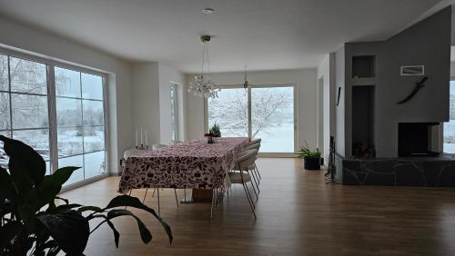 บริการและสิ่งอำนวยความสะดวก, Borgen Panorama, A Scenic Getaway in ซิกทุนนา