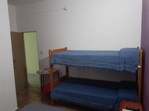 1 double bed, 1 bunk bed