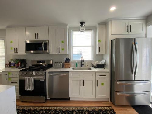 Konyha, Norfolk House in Area Iv