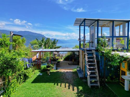 Tampilan eksterior, Mundo Abu San Juan La laguna in San Juan La Laguna