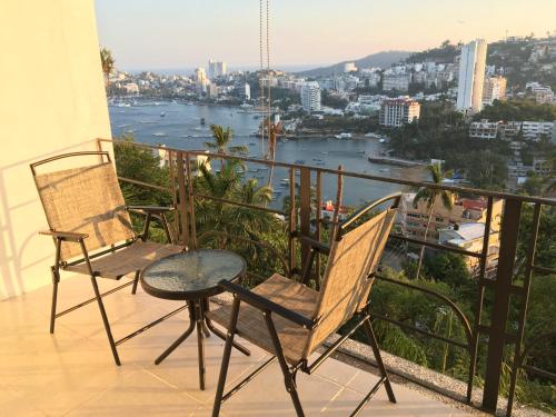Erkély/terasz, Departamento con vista al mar in Acapulco Óváros