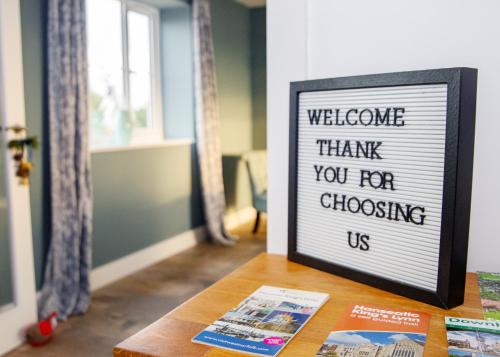 4x Bed Luxurious Home With a View 4x Bed Luxurious Home With a View