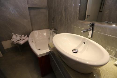 Suite, junior, vista sulla città, vasca idromassaggio