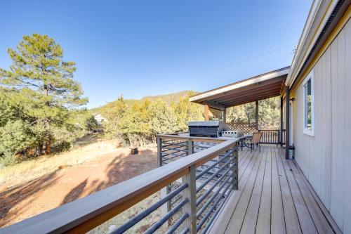 Mountain-View Home with Deck in Pine