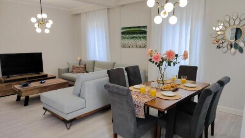 Haus Mit Drei Schlafzimmern In Der Nähe Der Besten Strände Von Korfu gîte à louer Avliótai