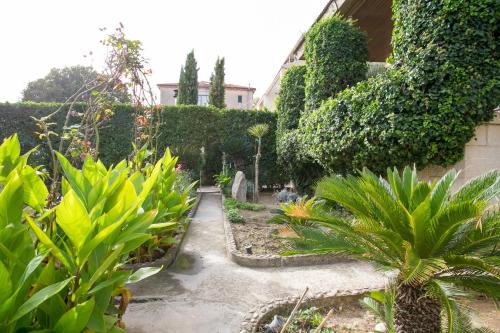 Seaside luxury villa with a swimming pool Split - 23559, Split (photo 7)