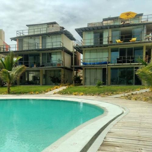 Dúplex 4 dormitorios frente al mar